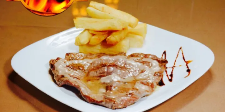 El Trinchero Carnes y Tacachos