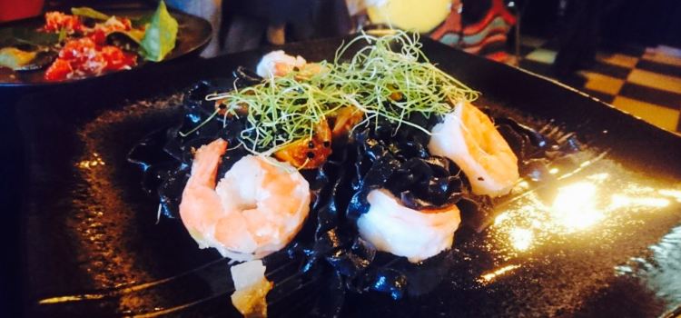adoreII restaurant