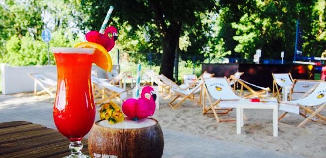 BEACHBAR am BOOTSHAUS