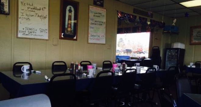 Augie's On the Bay