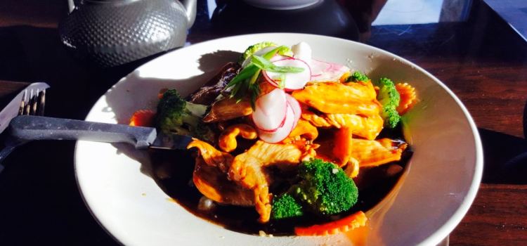 Thai Thai Sushi Bar