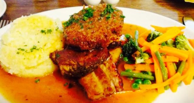 The Four Seasons Bistro & Bar