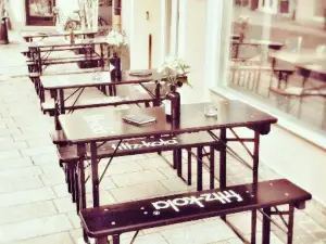 Cafe la Kami