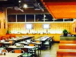 The Patio - Bolingbrook