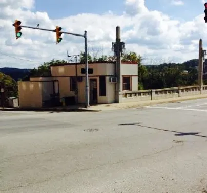 Yann's Hot Dog Stand