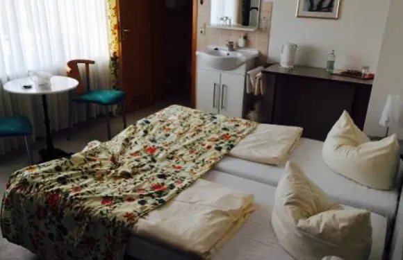 KRONE Hotel & Restaurant in Ludwigshafen am Bodensee