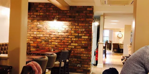 Jakes Cocktail Bar And Grill