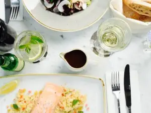 Les Malins Brasserie