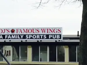 DJ's Family Sports Pub