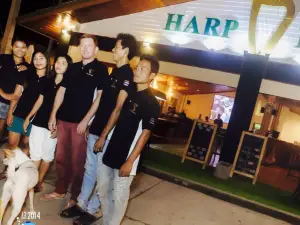 Hub Island Sports Cafe