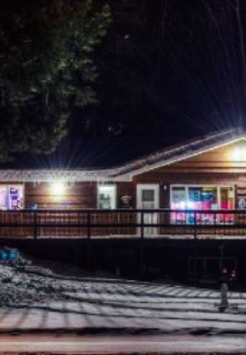 Springstead Lake Lodge