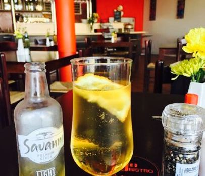 Rojo Pub & Restaurant