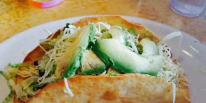 Los Aztecas Mexican Restaurant & Cantina