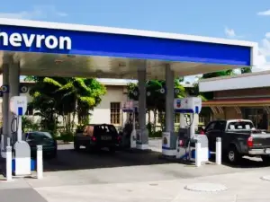 Uptown Chevron Food Mart and Car Wash