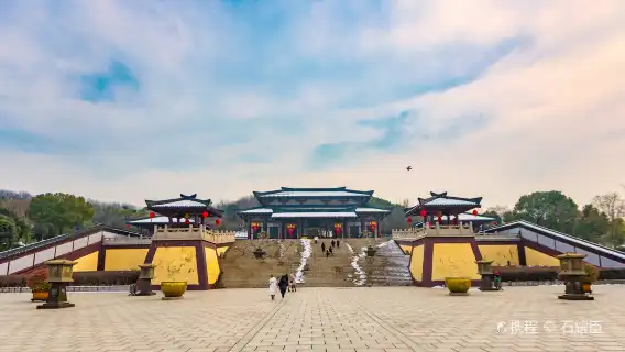 無錫三國城+水滸城+太湖黿頭渚風景區跟團純玩1日遊