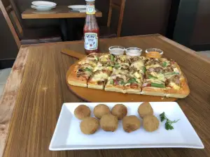 Pizza Hut - Kandy