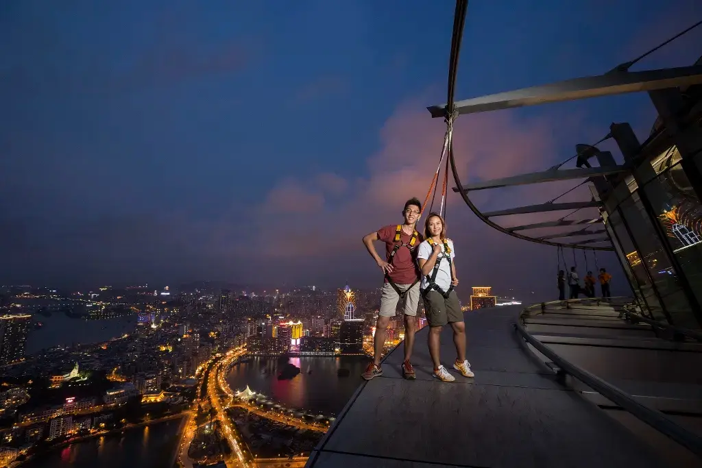 2_Macau Tower
