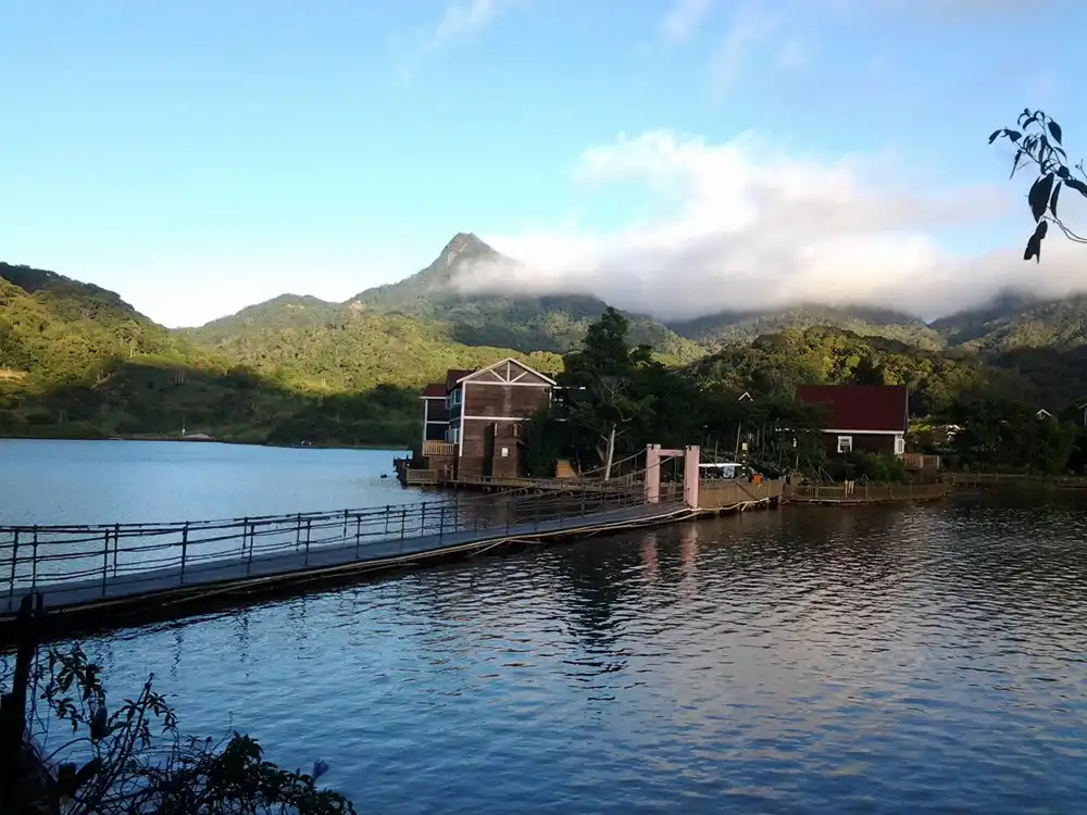 Hotel in zona Jianfengling National Forest Park