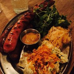 Albert's Schloss - Manchester 여행 사진