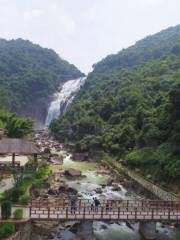 Longguizhai Waterfall