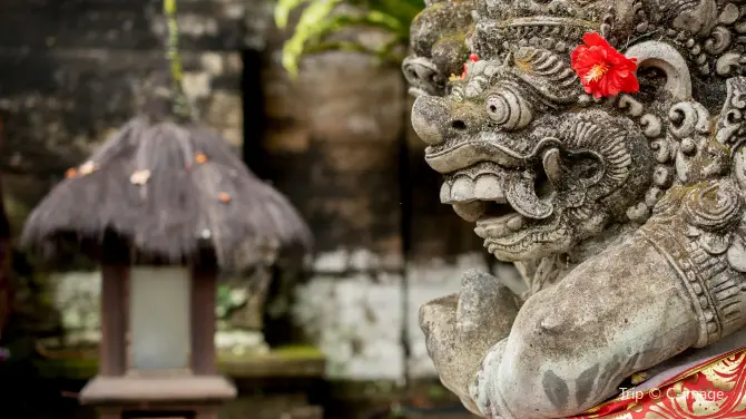 4_Ubud Palace