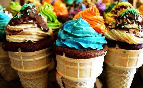 True & 12 Handmade Ice Cream