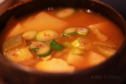 Ming Dong Wang Fei Jia·Tan Huo He Niu Kao Rou(Ri Yue Guang Zhong Xin Guang Chang Dian)