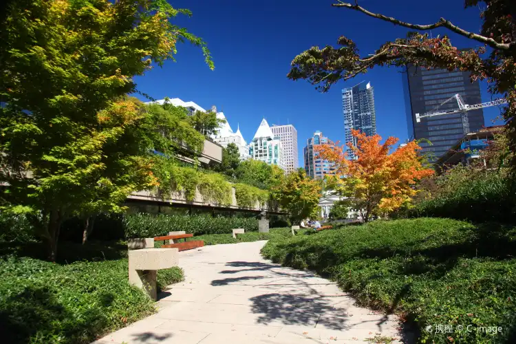 Hotels near Robson Square