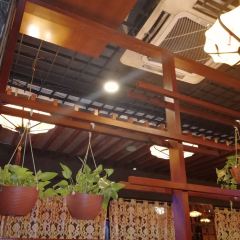 Zhouyijia (huafu) User Photo