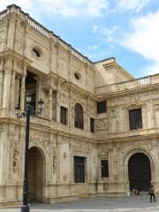 Ayuntamiento (City Hall)