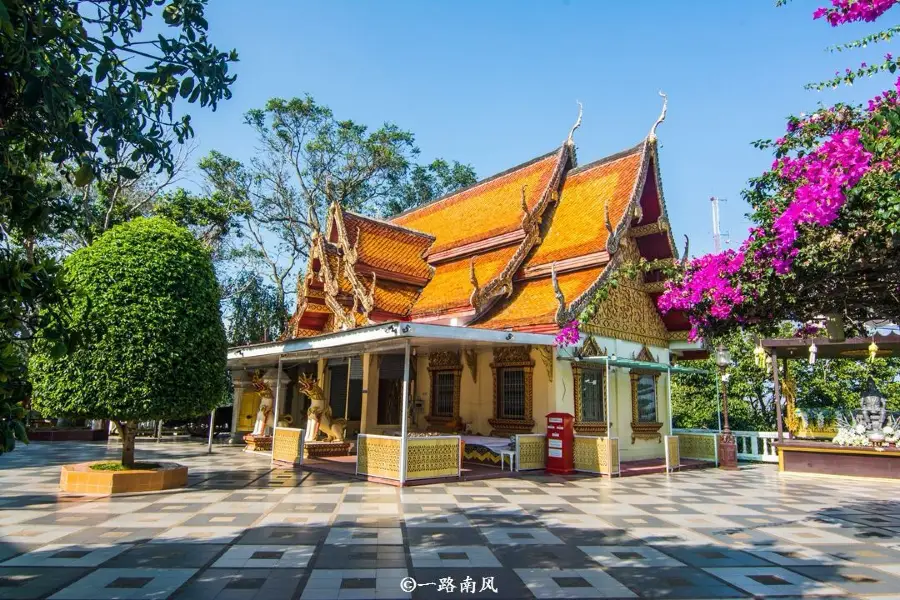 วัดพระธาตุดอยสุเทพราชวรวิหาร