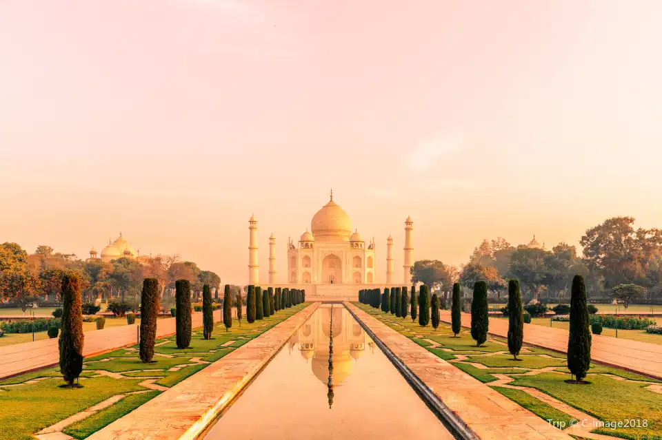 4_Taj Mahal