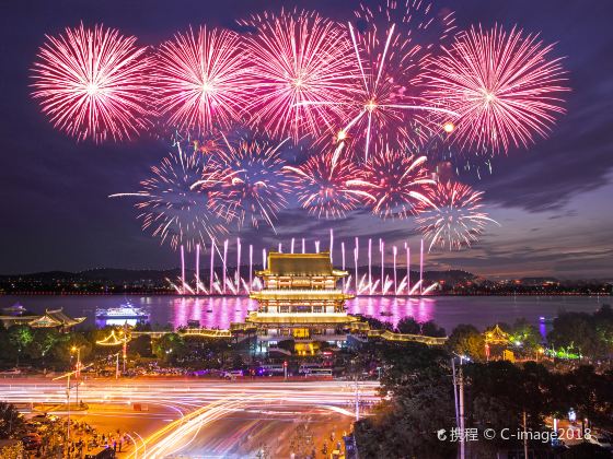 Orange Isle Fireworks