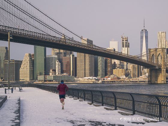 Brooklyn Bridge