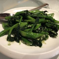 Spring Court User Photo