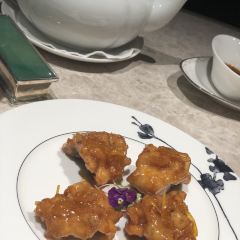 Ying Jee Club User Photo
