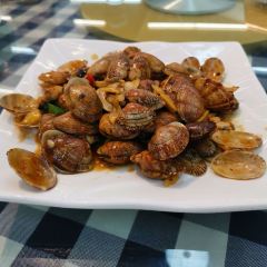 Dongpingyihaoyupai (huanweiguanriluo) User Photo