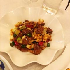 LE CHINOIS User Photo