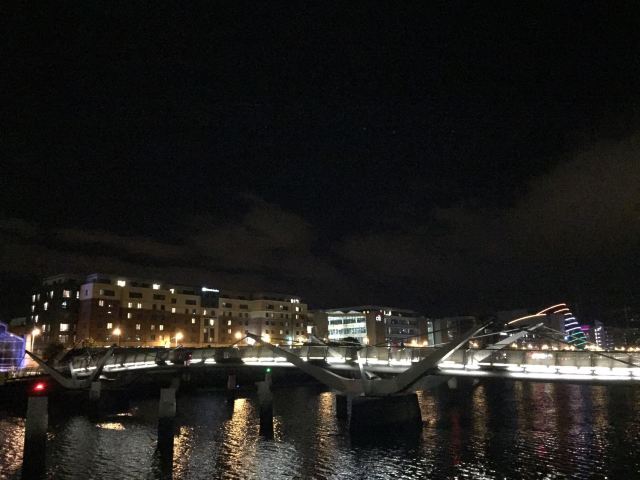 Samuel Beckett Bridge