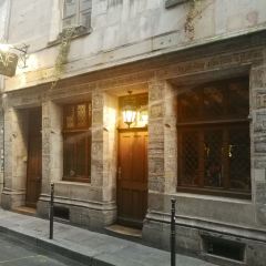 Auberge Nicolas Flamel User Photo