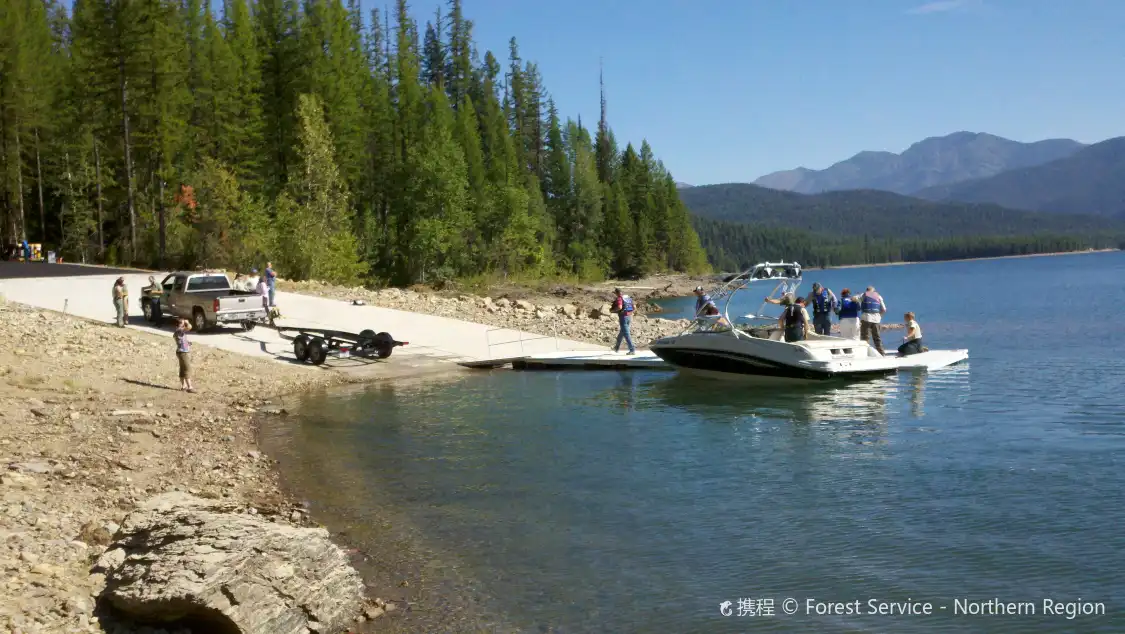 Federal Point Boat Launch 주변 호텔