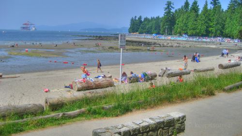 Tide Beach Park