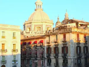 Piazza Università