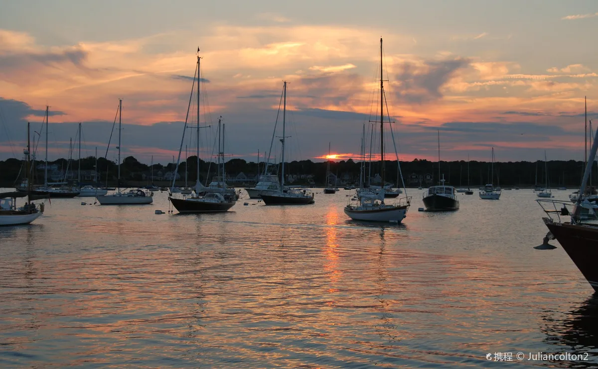 The Boatyard Beach Club