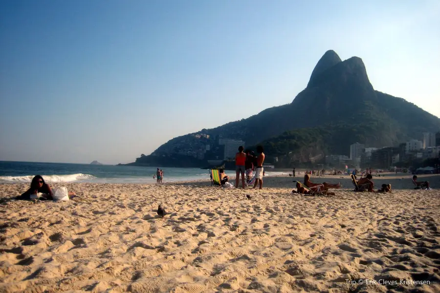 Praia do Leblon