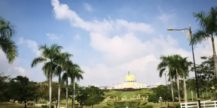 武吉加央岸行宮