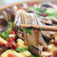 LIN JIANG SHAN SI User Photo