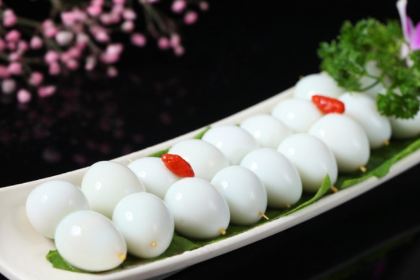 芈重山老火锅(南滨帝景店)