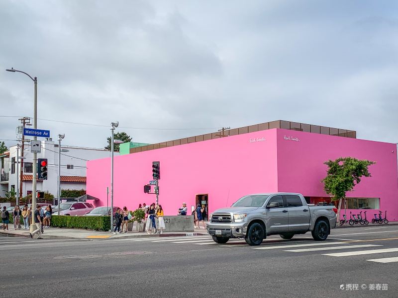 Melrose Avenue