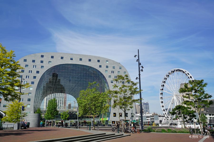 市場大廳